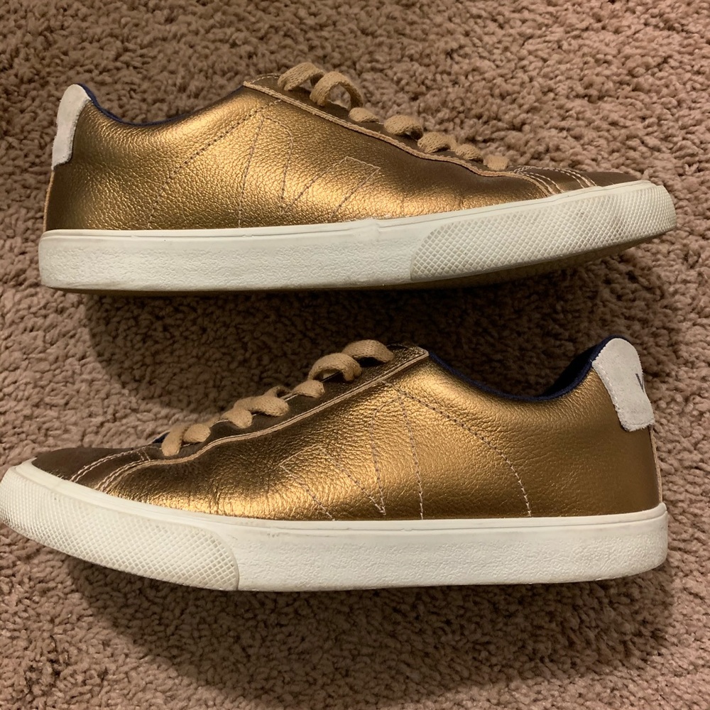 Veja sneakers